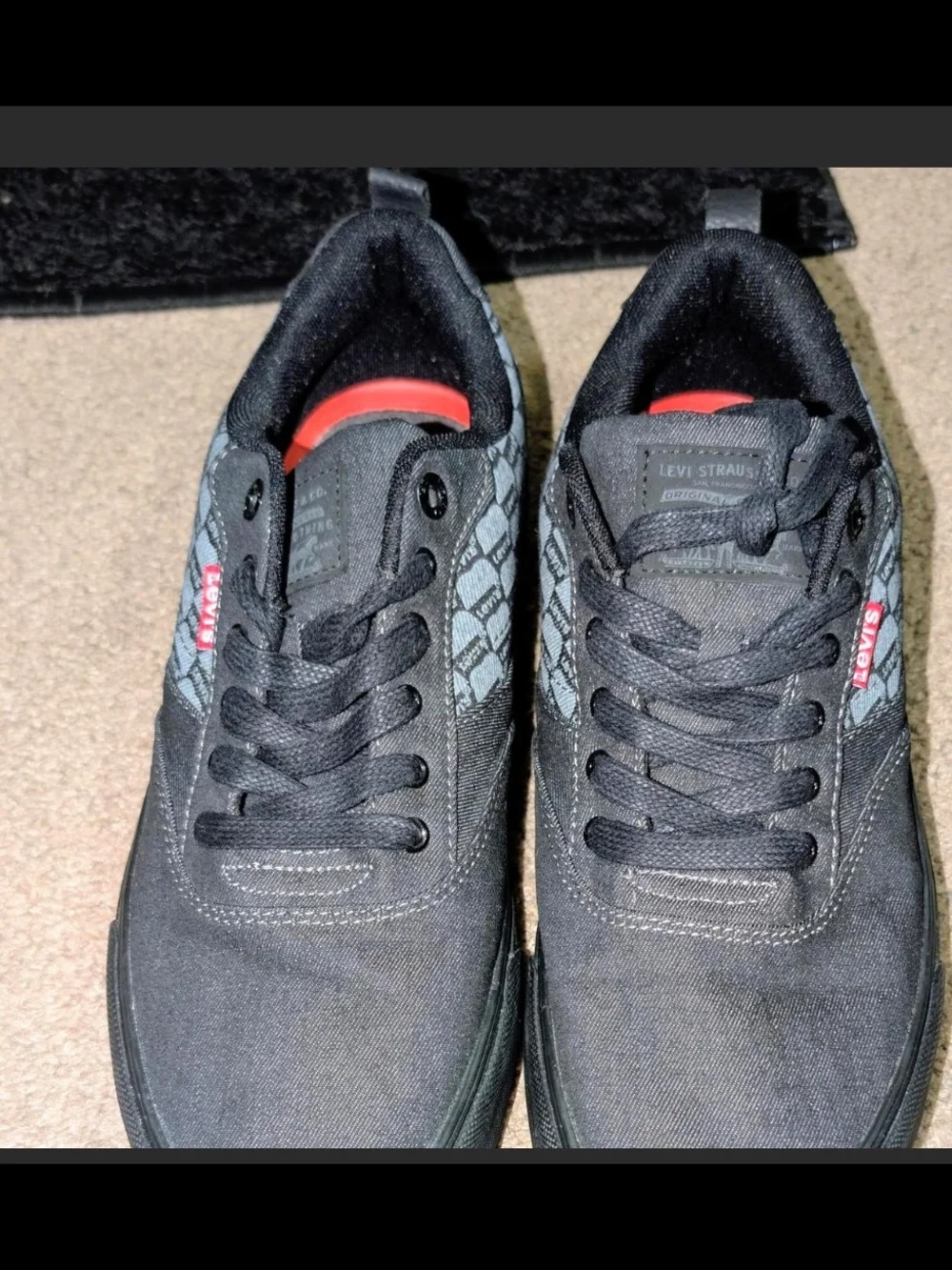 Levi's Men's Black and Gray Sneakers with Red Insole Accents